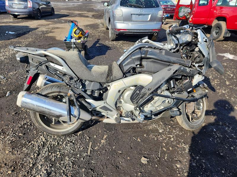 2015 BMW K1600 — VIN WB1061203FZZ25892