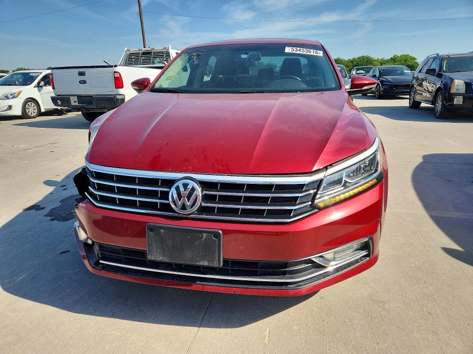 1VWBT7A35GC030828