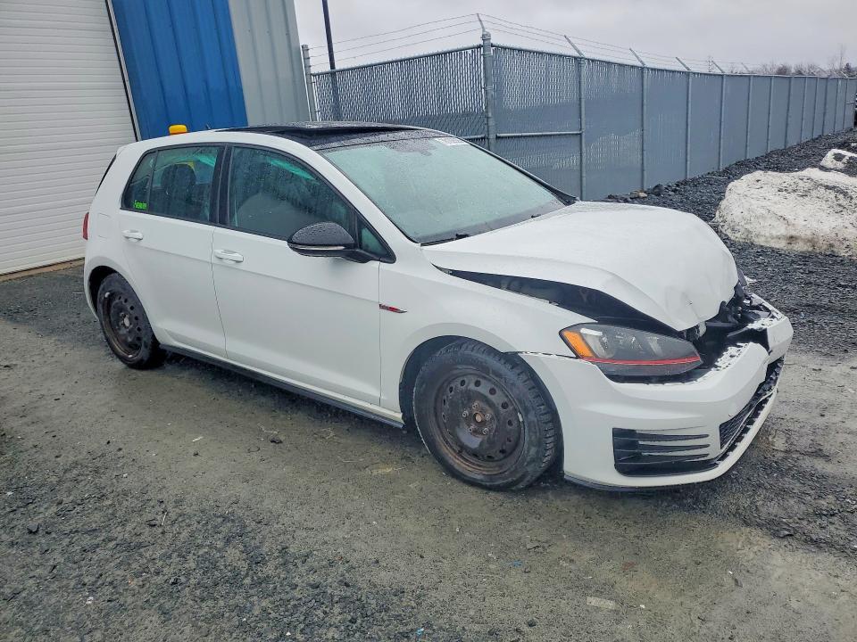 3VW4T7AUXHM031782