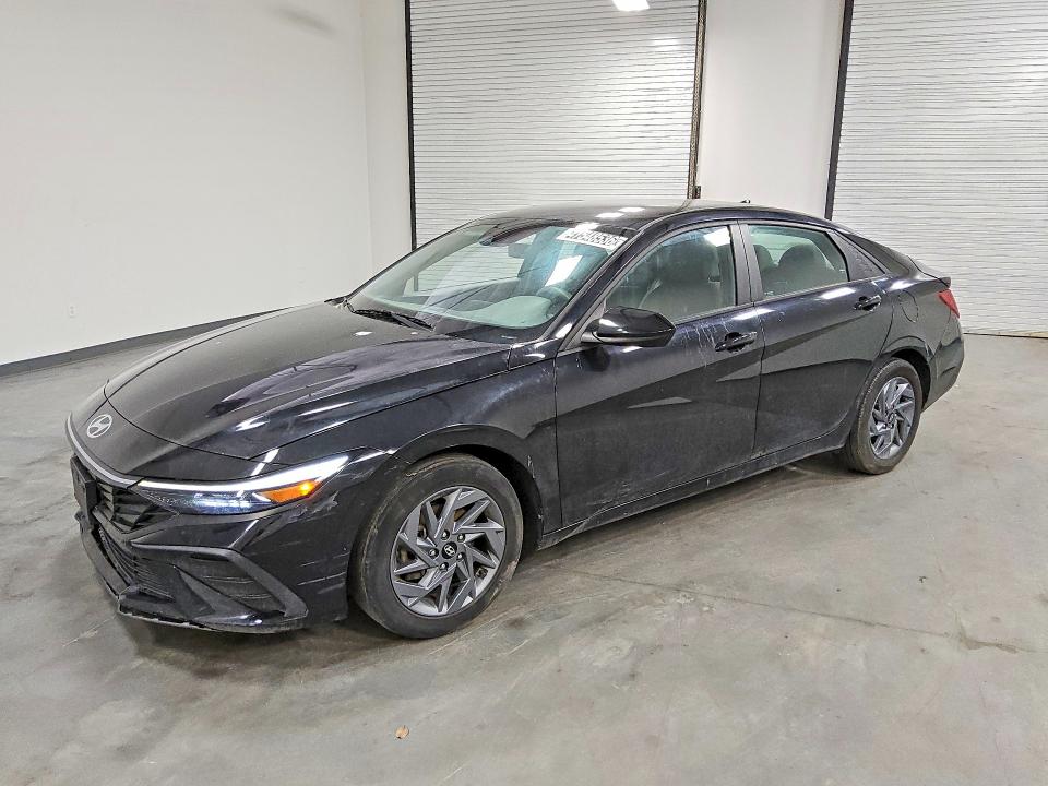 KMHLM4DG2RU640535