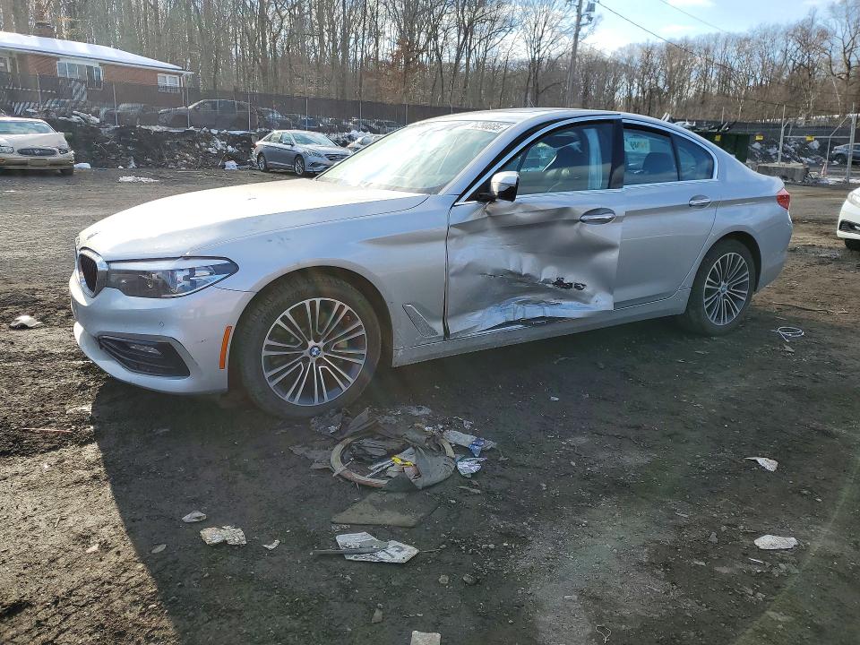 2018 BMW 530 — VIN WBAJA5C53JG898587