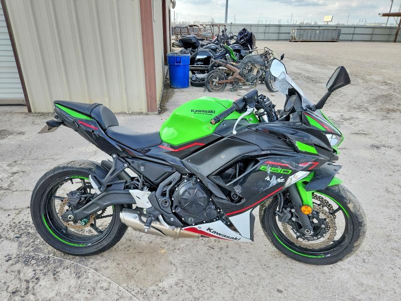 2022 KAWASAKI EX650 — VIN ML5EXEN1XNDA72370