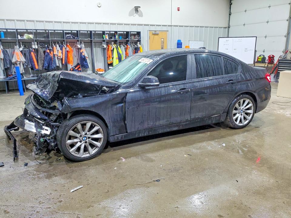 2018 BMW 320 — VIN WBA8A3C54JA492274