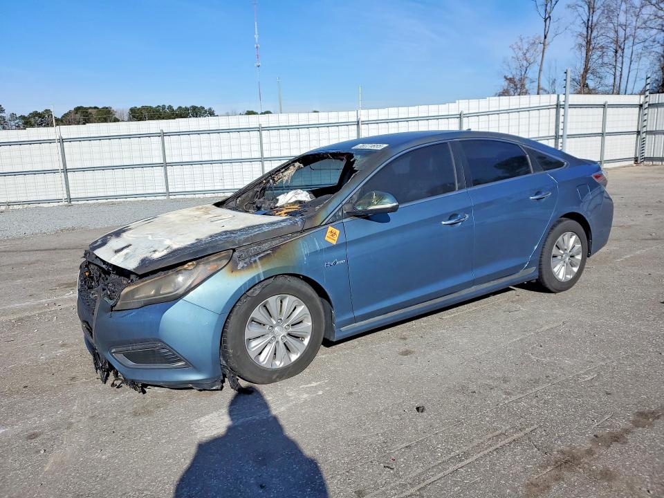 2016 HYUNDAI SONATA HYBRID — VIN KMHE24L17GA039146