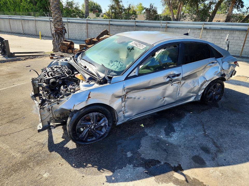 2021 HYUNDAI ELANTRA — VIN 5NPLM4AG5MH051717