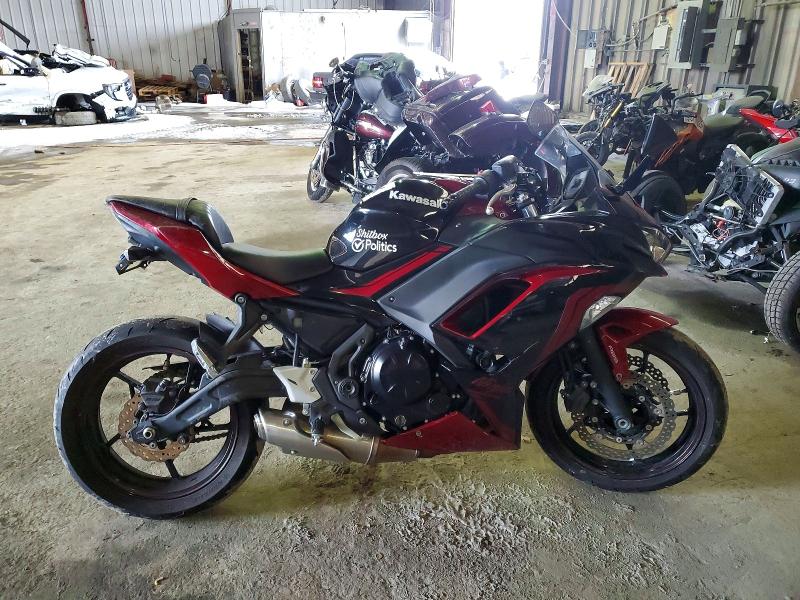 2021 KAWASAKI EX650 — VIN ML5EXEM11MDA45705