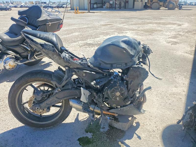 2024 KAWASAKI EX650 — VIN ML5EXER18RDAD5037