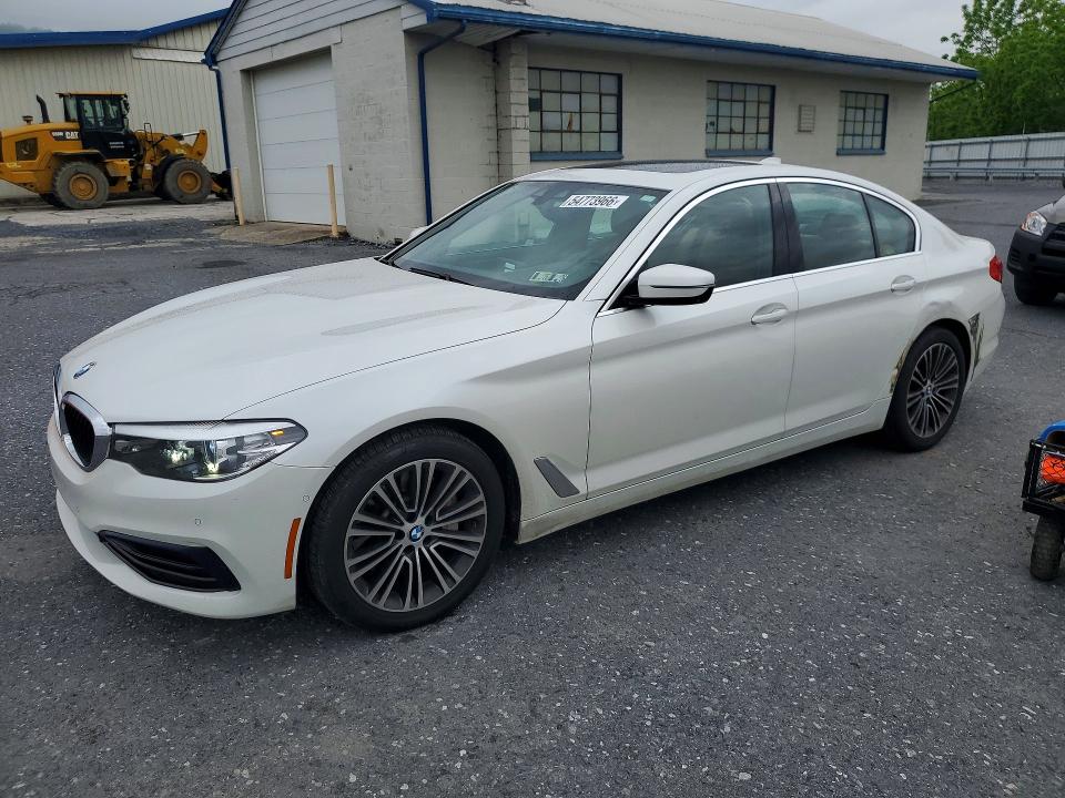 2019 BMW 540 — VIN WBAJE7C59KWD55447