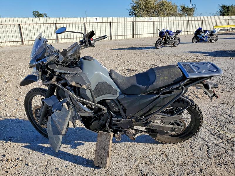 ML5KLEK19PDA21738