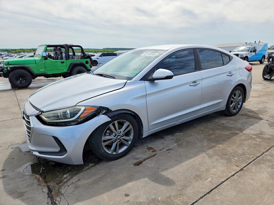 2018 HYUNDAI ELANTRA — VIN 5NPD84LFXJH400069
