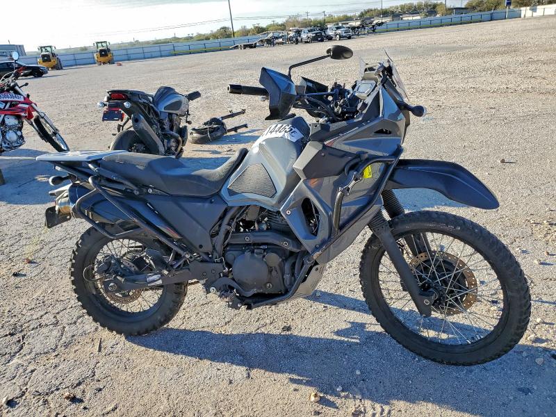 ML5KLEK19PDA21738