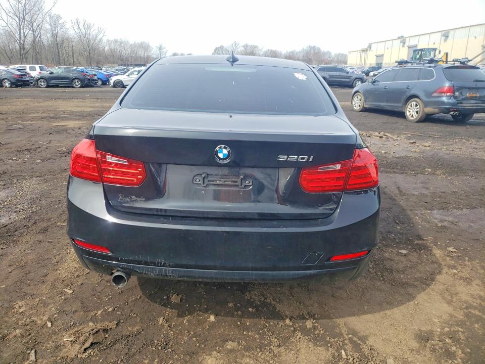 WBA3B1C56FP681363
