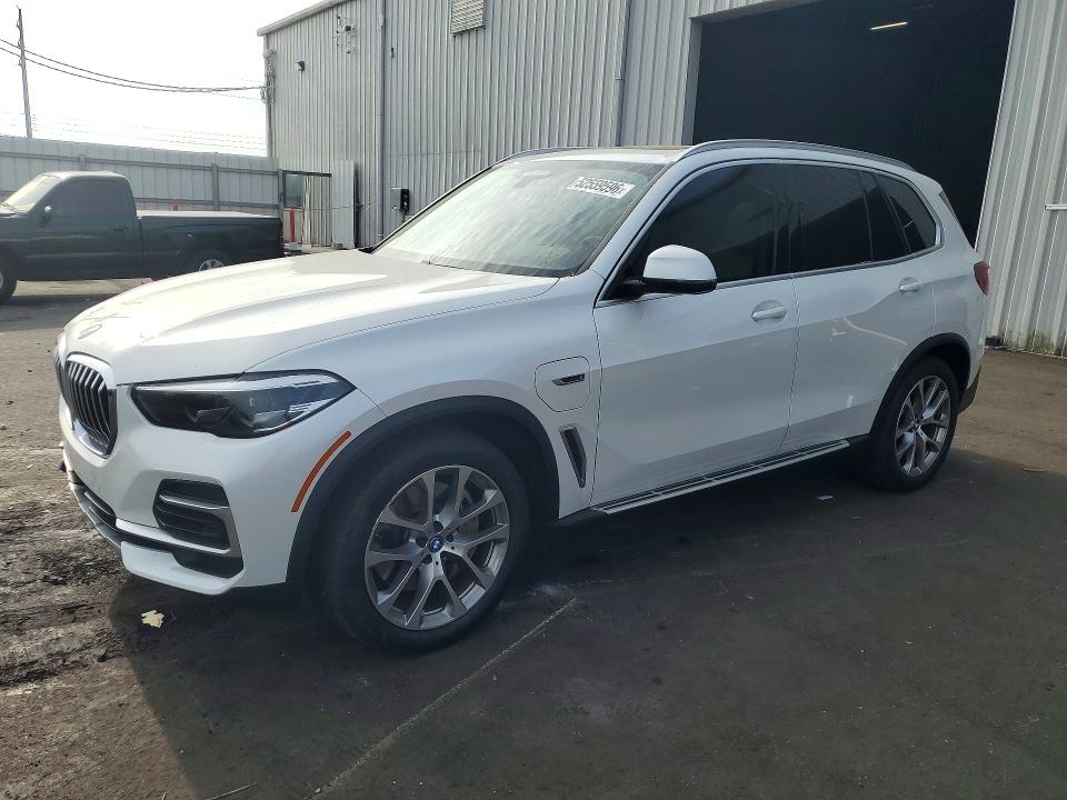 2022 BMW X5 — VIN 5UXTA6C03N9M02413
