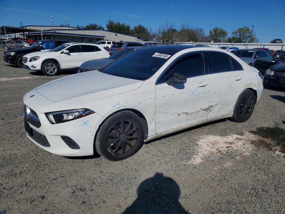 2021 MERCEDES-BENZ A — VIN W1K3G4EB3MJ313026