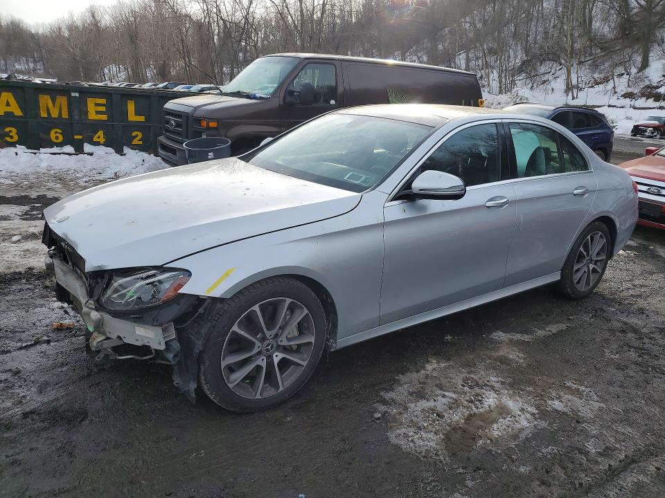 2018 MERCEDES-BENZ E — VIN WDDZF6GB2JA397664