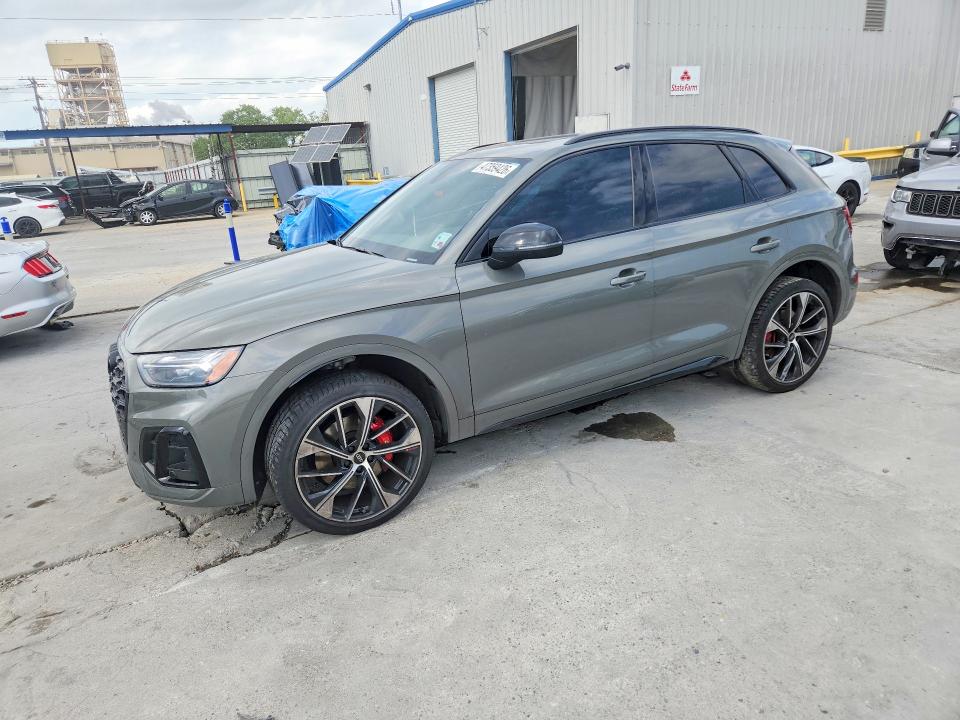 2024 AUDI SQ5 — VIN WA1B4AFY2R2084575