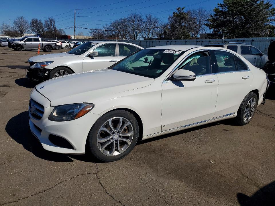 2017 MERCEDES-BENZ C — VIN 55SWF4JB7HU191380