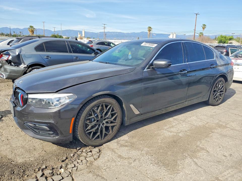WBAJA5C56JWA37428