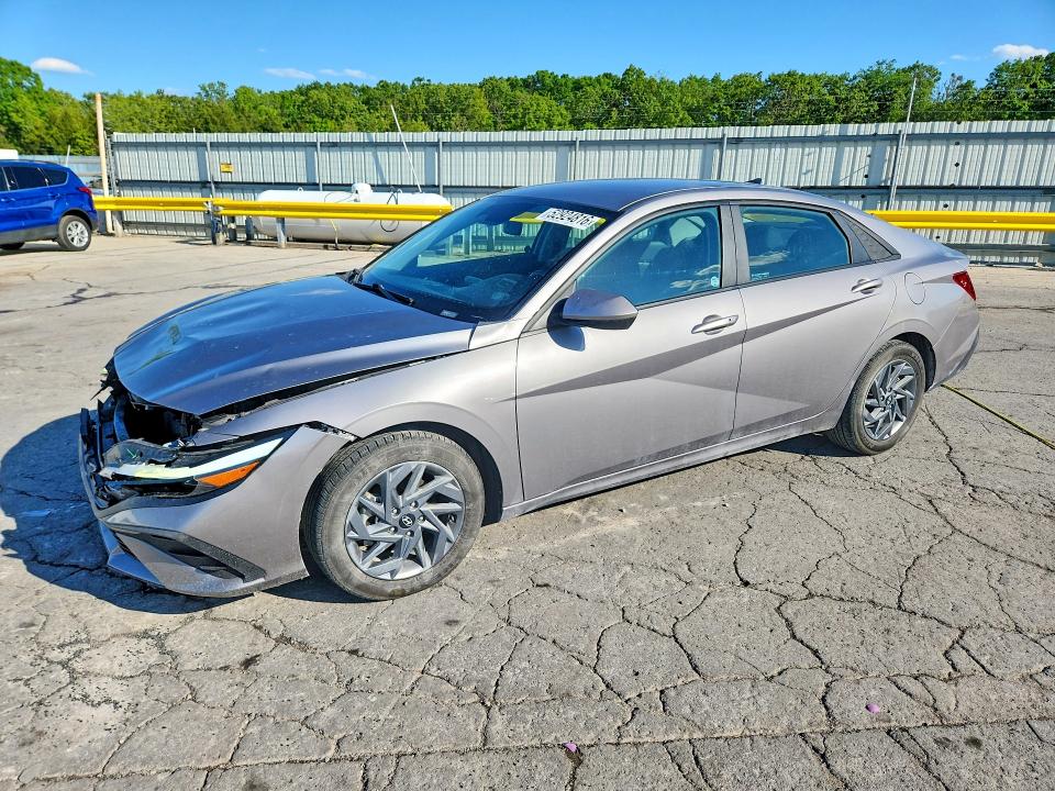 2024 HYUNDAI ELANTRA — VIN KMHLM4DG8RU665603