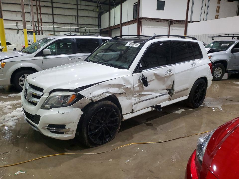 2015 MERCEDES-BENZ GLK — VIN WDCGG0EB2FG349515