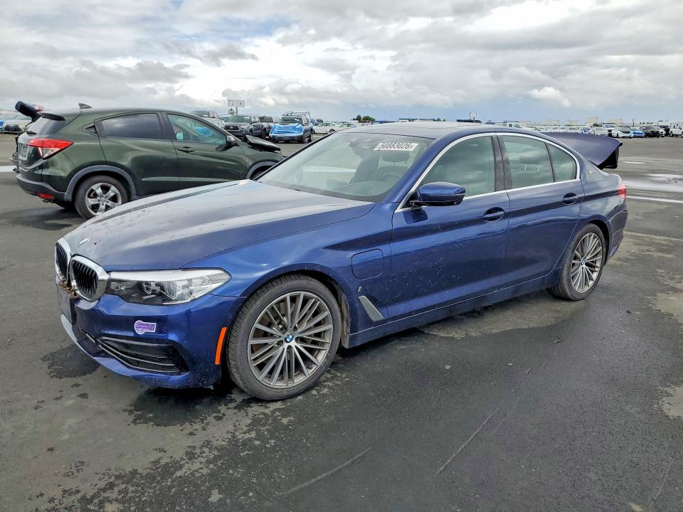 2019 BMW 530 E — VIN WBAJA9C52KB393954