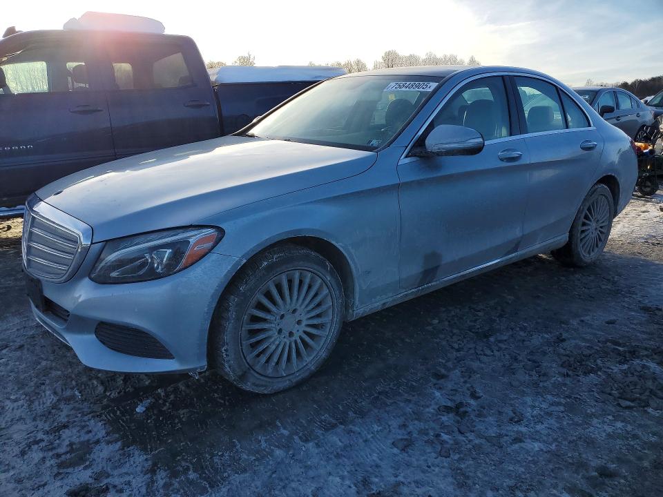 2015 MERCEDES-BENZ C — VIN 55SWF4KB0FU038836