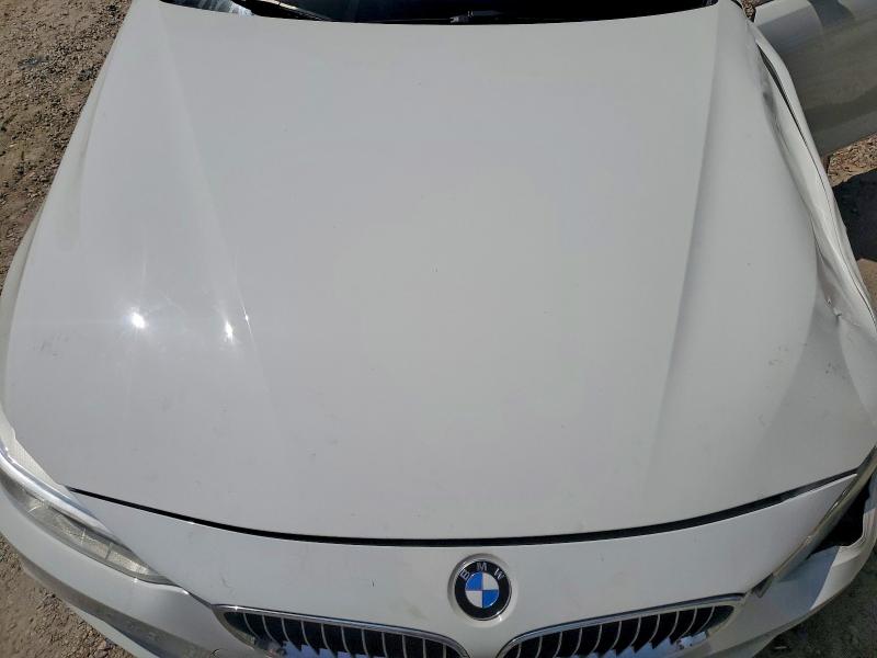 WBA3T3C5XFP738687