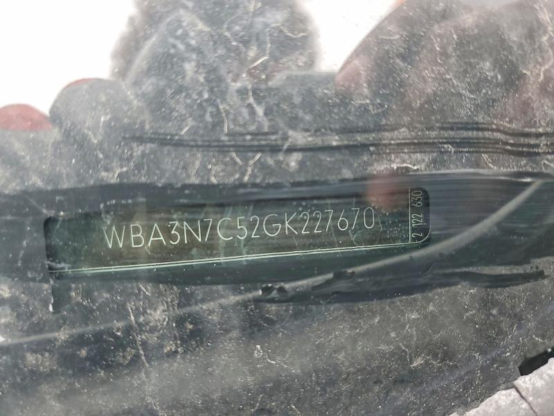 WBA3N7C52GK227670