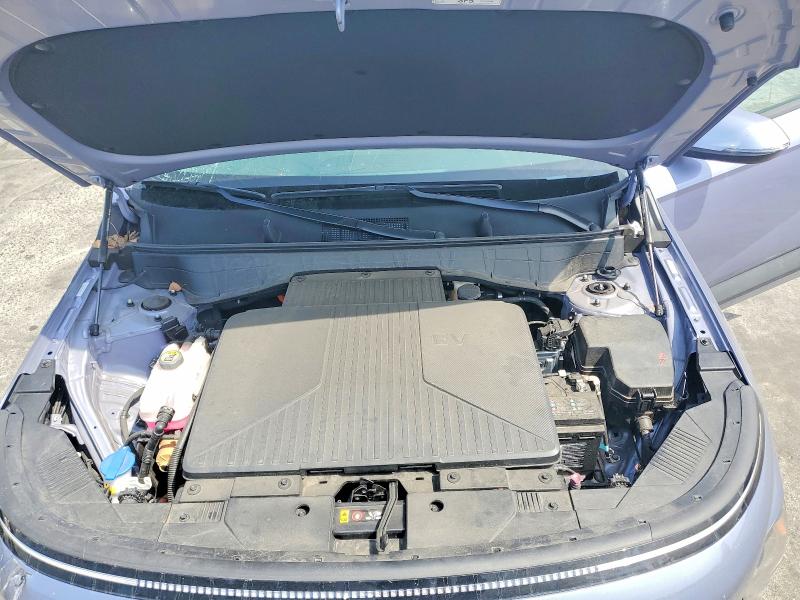 KM8HC3A68SU021717