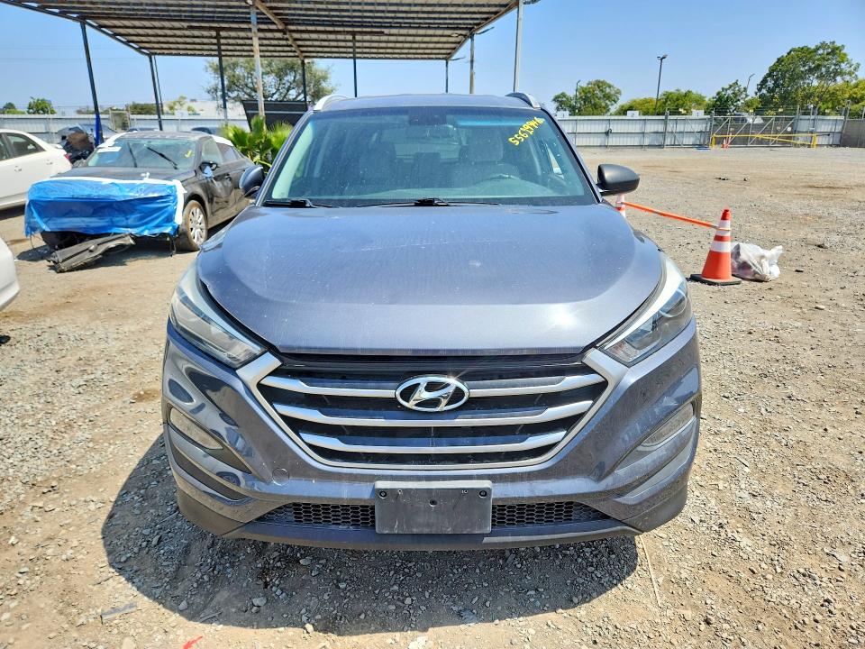 KM8J33A46JU728670