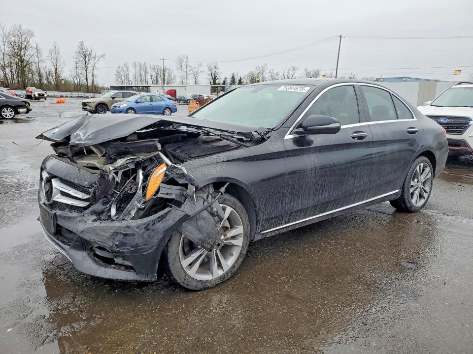 2016 MERCEDES-BENZ C — VIN 55SWF4KB5GU172629