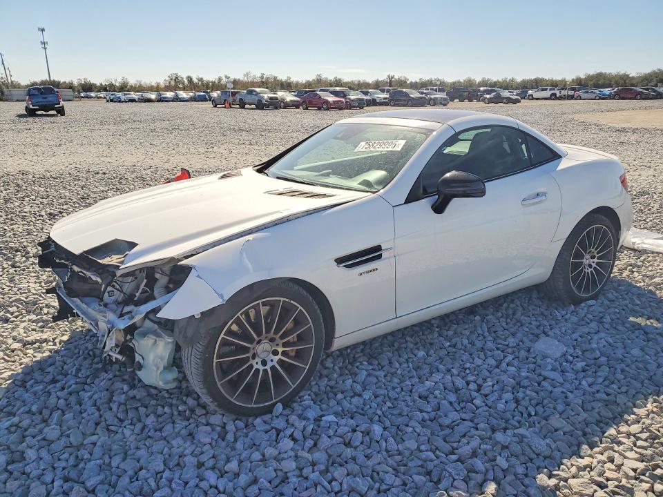 2017 MERCEDES-BENZ SLC — VIN WDDPK6GA5HF132230