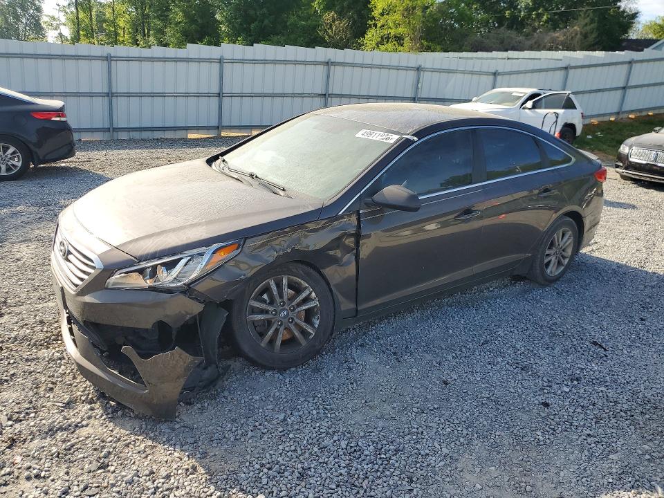 2015 HYUNDAI SONATA — VIN 5NPE24AF0FH186886