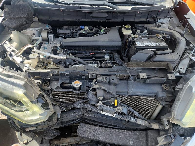 KNMAT2MT2HP586568