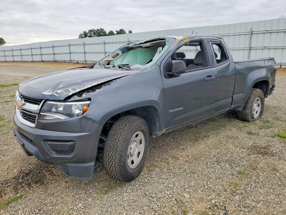 1GCHSBE34G1368956