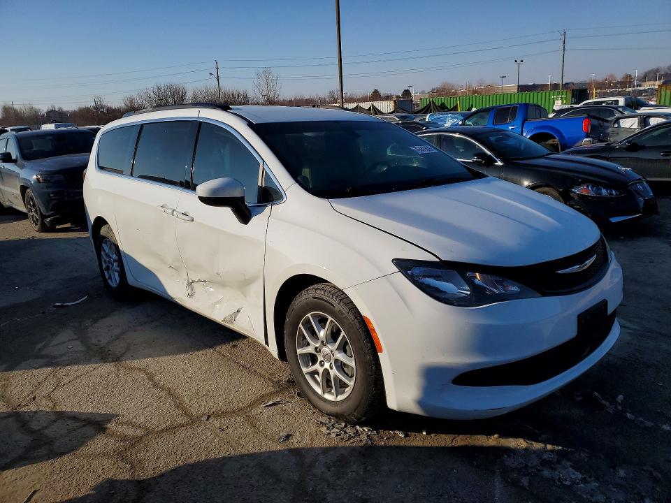 2C4RC1DG8MR568228