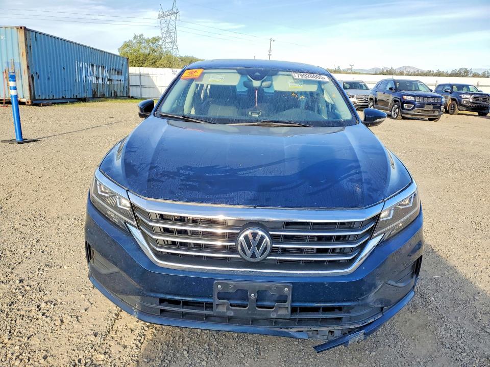 1VWSA7A33MC007727