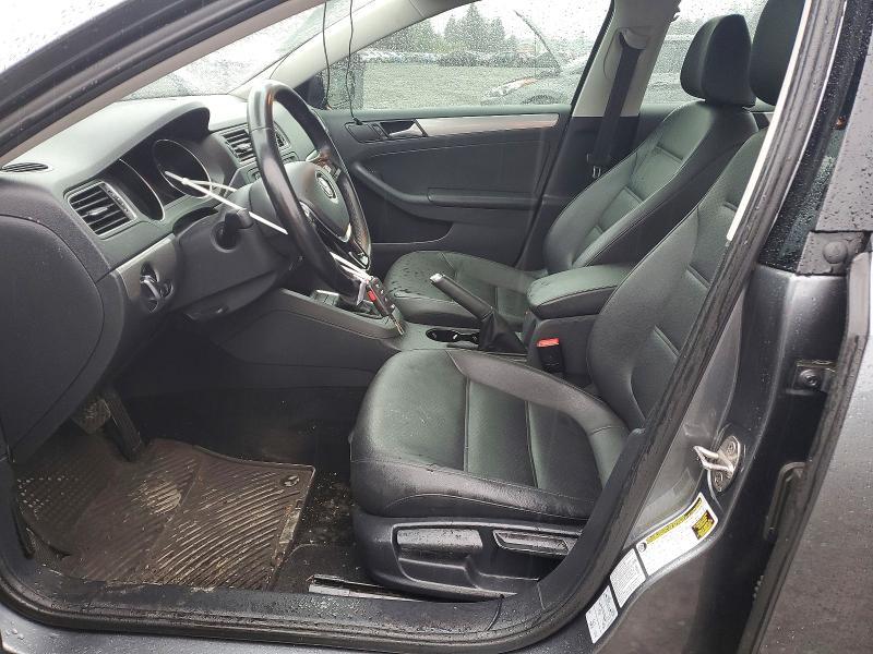 3VWDB7AJXHM259998