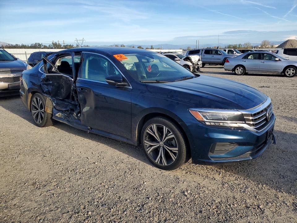 1VWSA7A33MC007727