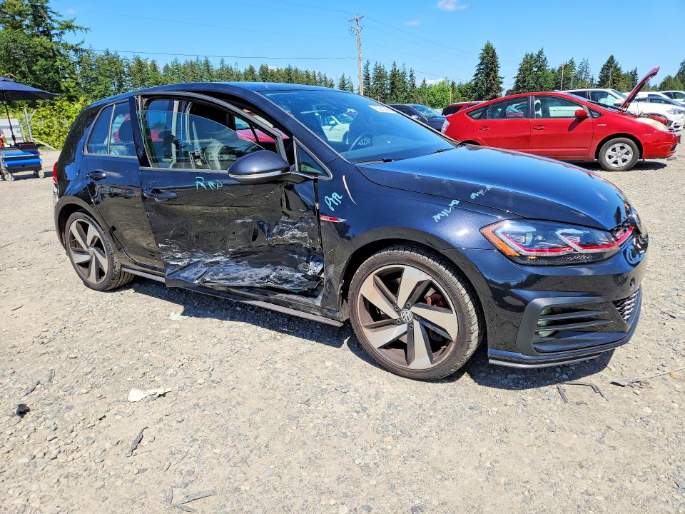 3VW5T7AUXLM003848