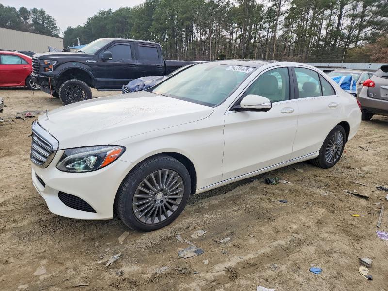 2015 MERCEDES-BENZ C — VIN 55SWF4KB2FU032357