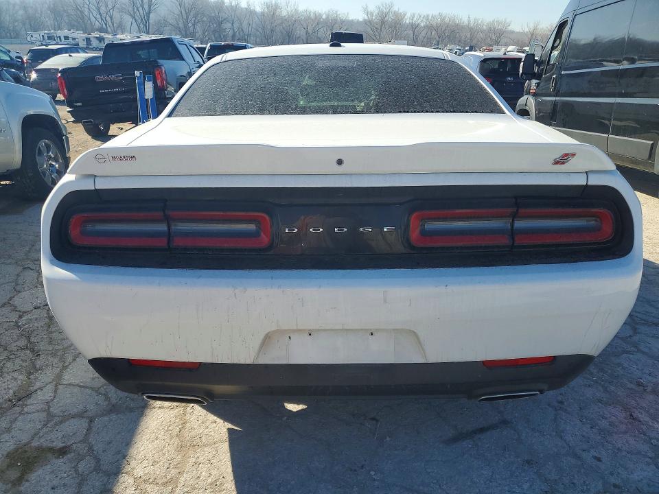 2C3CDZKG7NH175661