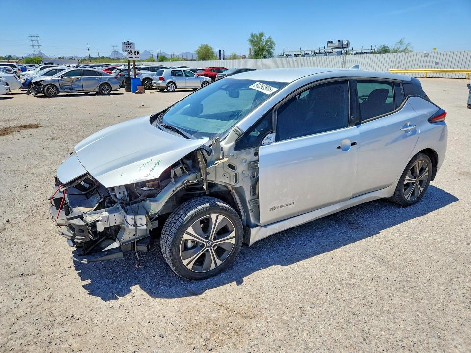 1N4BZ1CP8KC318419