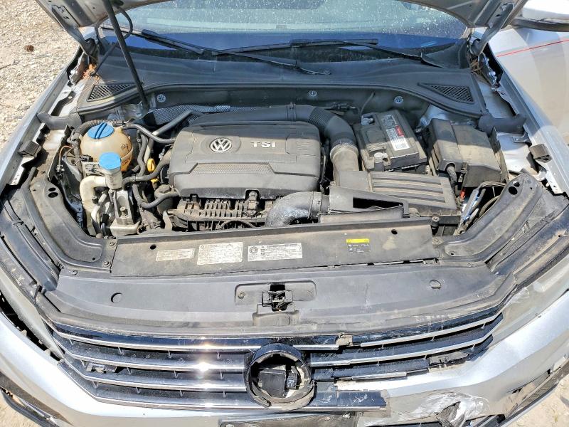 1VWDT7A33HC042177