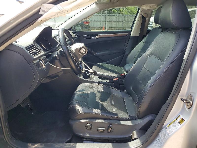 1VWDT7A33HC042177