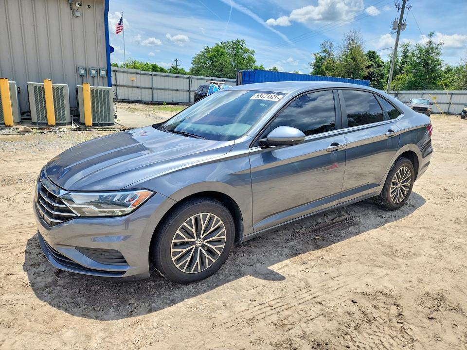 3VWC57BU0MM081654