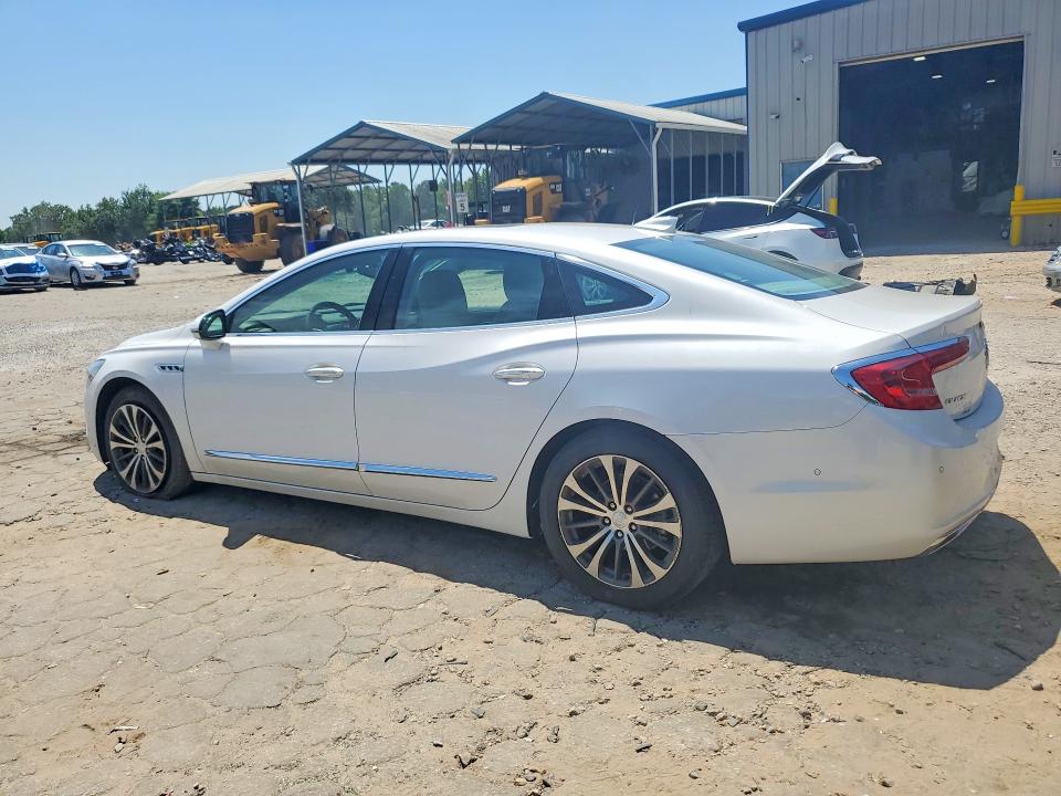 1G4ZR5SS8HU176528