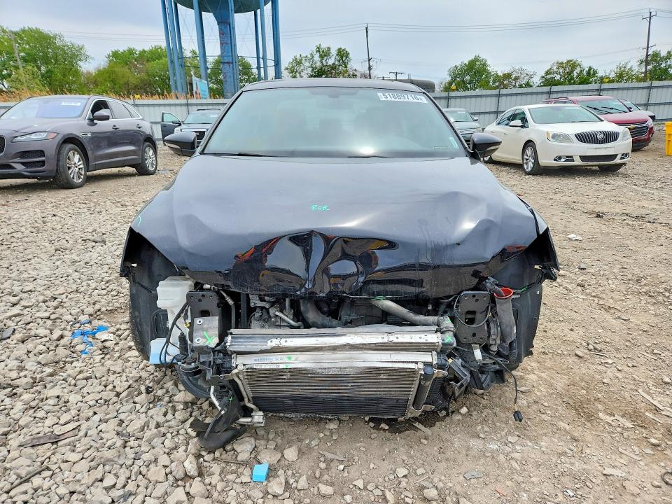 3VW4T7AJ0HM272370