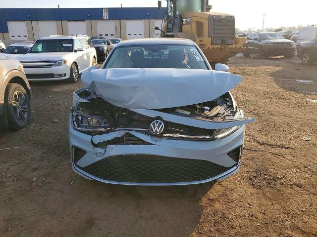 3VW7X7BU9SM027679