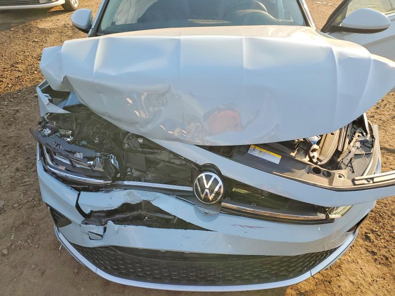 3VW7X7BU9SM027679